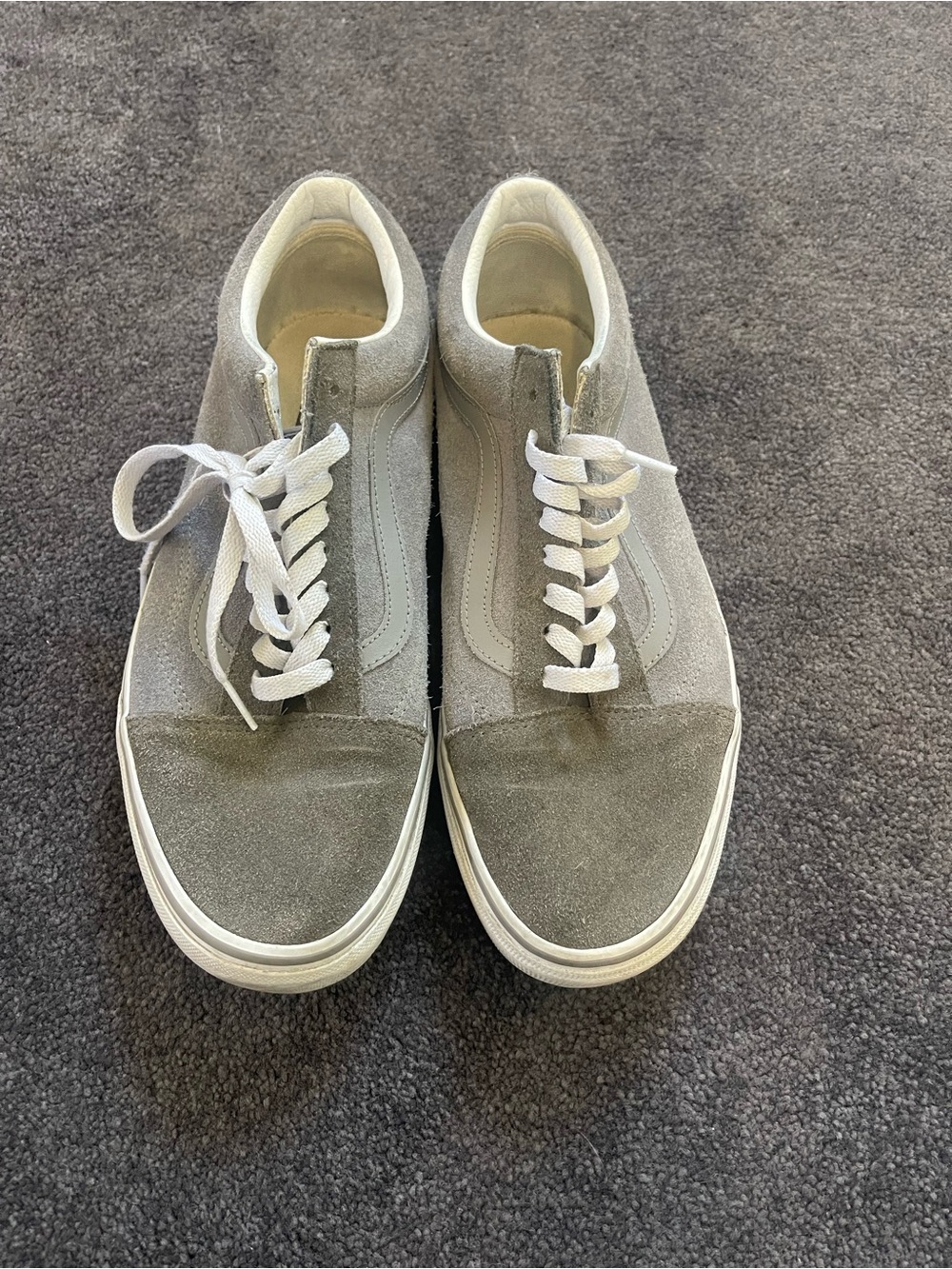 Vans Men's Low-Top Suede Sneakers in Light Gray and White